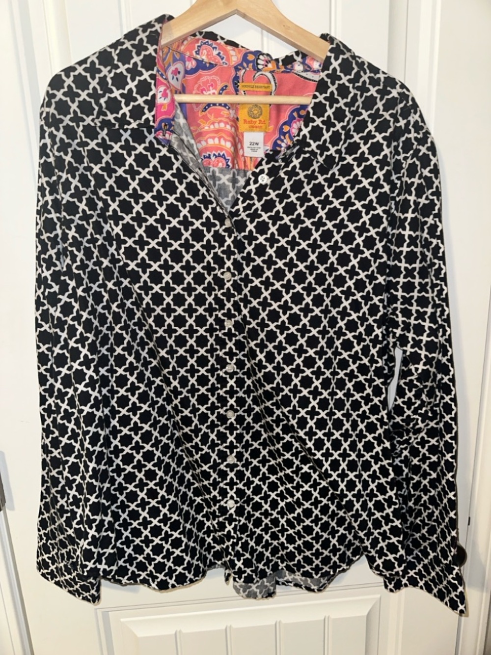 Black & White Geometric Button Up Women's Top